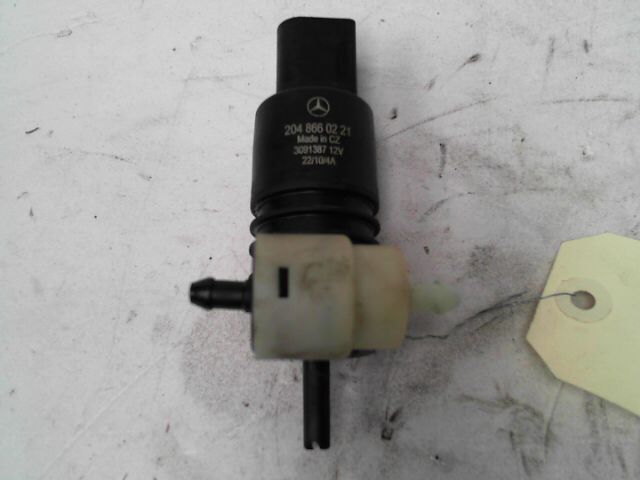 Pompe lave glace avant MERCEDES CLASSE B B 180 CDi FAP Design Diesel - 1