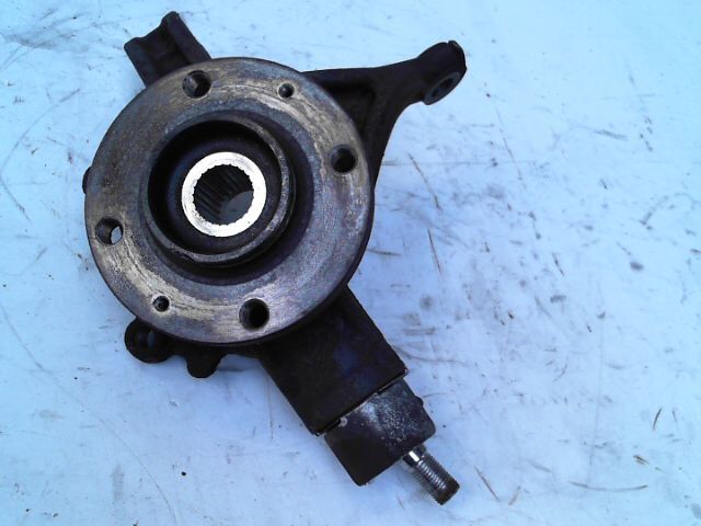 Fusee avant gauche PEUGEOT 307 1.6HDi 16v FAP 110ch Oxygo Diesel - 1