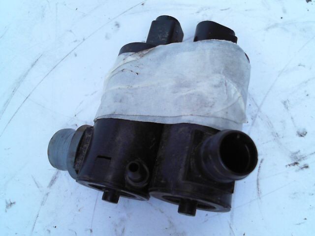Pompe lave glace avant OPEL AGILA 1.0i 65ch ecoFLEX Essentia Essence - 1