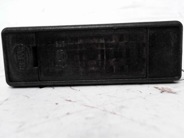 Eclairage de plaque CITROEN C5 2.2 HDi 136ch FAP Exclusive Auto Diesel - 1