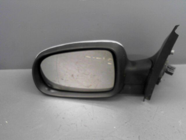 Retroviseur gauche OPEL CORSA 1.4 16v Comfort Essence - 1