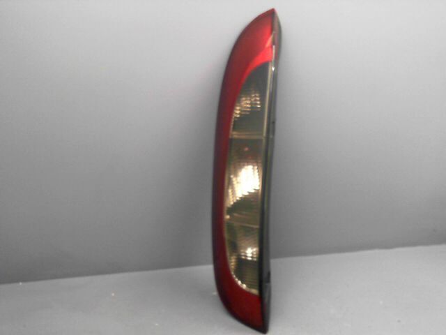 Feu arriere principal gauche (feux) OPEL CORSA 1.4 16v Comfort Essence - 1