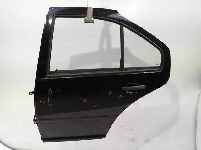 Porte arriere gauche VOLKSWAGEN BORA TDi 100 Diesel - 1