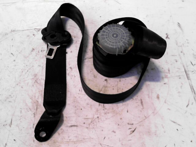 Ceinture arriere gauche VOLKSWAGEN POLO Trend 1.4TDi 70ch Diesel - 1