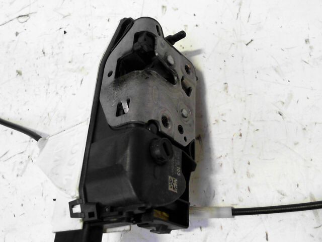 Serrure avant droit PEUGEOT 308 1.6 HDi 92 FAP Active Diesel - 1