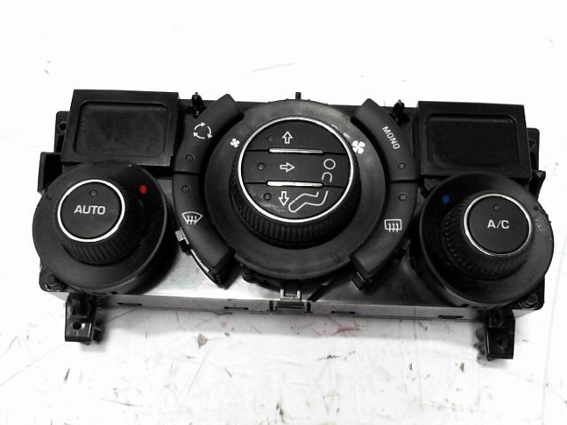 Commande chauffage PEUGEOT 308 1.6 HDi 92 FAP Active Diesel - 1