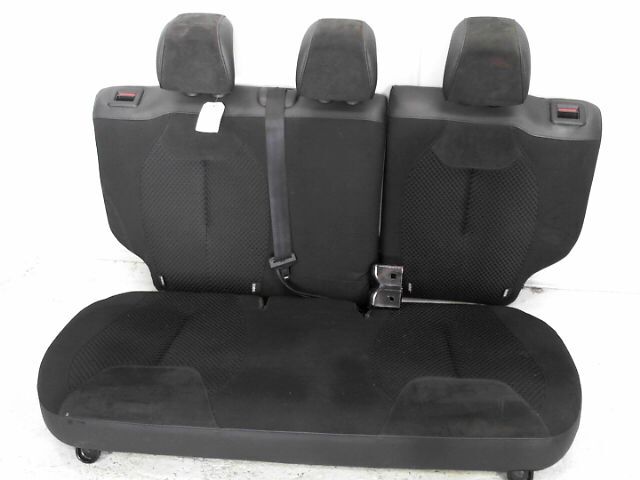 Banquette arriere CITROEN DS3 1.6 e-HDi FAP Executive Diesel - 1
