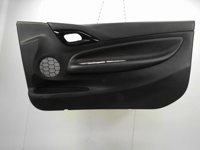 Garniture porte avant gauche CITROEN DS3 1.6 e-HDi FAP Executive Diesel - 1