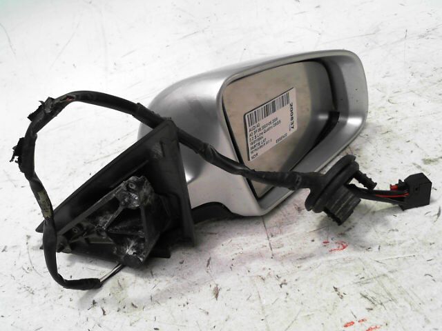 Retroviseur droit AUDI A3 Essence - 1