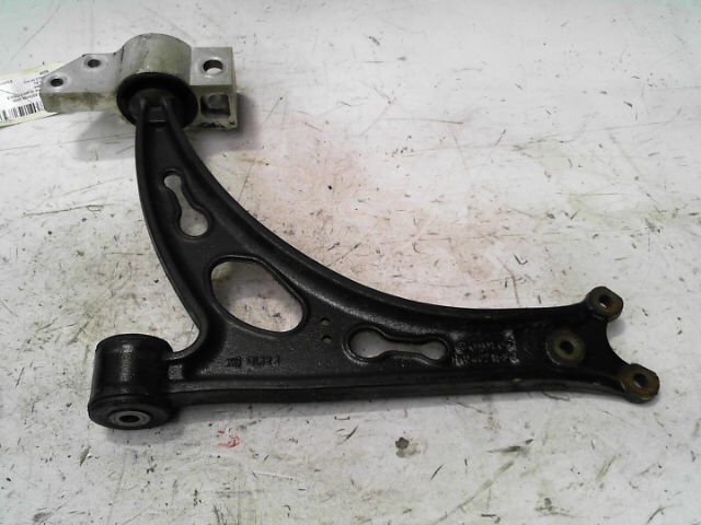 Triangle avant droit AUDI A3 Essence - 1