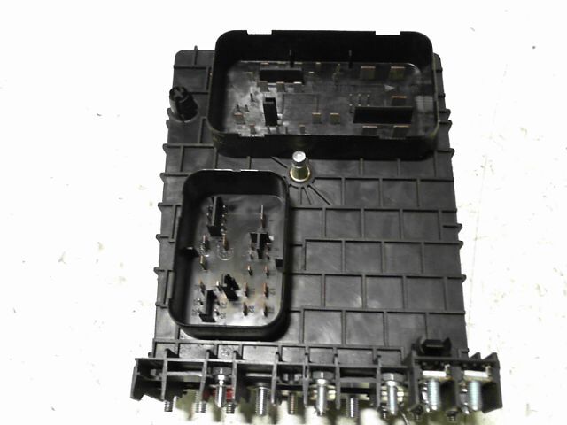 Boitier servitude moteur (BSM) AUDI A3 Essence - 1