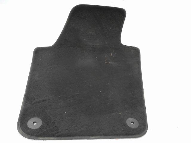 Tapis de sol VOLKSWAGEN POLO 1.6 TDi 90ch CR FAP Life Diesel - 1