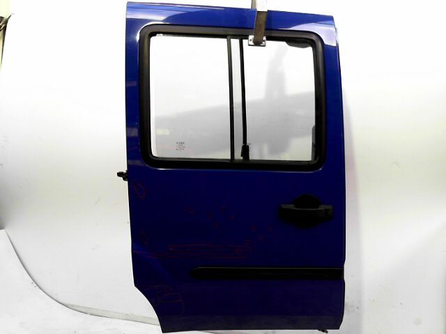 Porte laterale droit FIAT DOBLO 1.6 16v Class Essence - 1