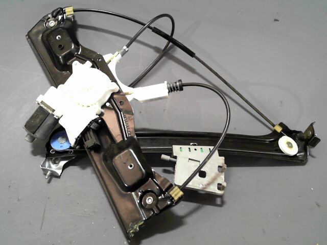 Leve vitre electrique avant droit OPEL ASTRA 1.9 CDTi FAP Cosmo Diesel - 1