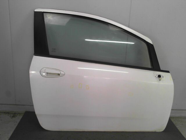 Porte avant droit FIAT PUNTO 1.3TD 16v Multijet 90ch Collezione Diesel - 1