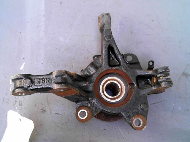 Fusee avant droit RENAULT CLIO Diesel - 1