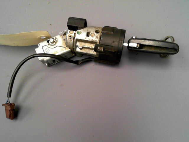 Antivol de direction CITROEN C4 1.6 HDi FAP 110 bv6p Diesel - 1