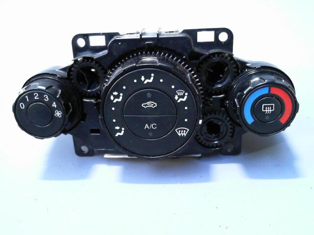 Commande chauffage FORD FIESTA 1.4 TDCi Affaires Diesel - 1