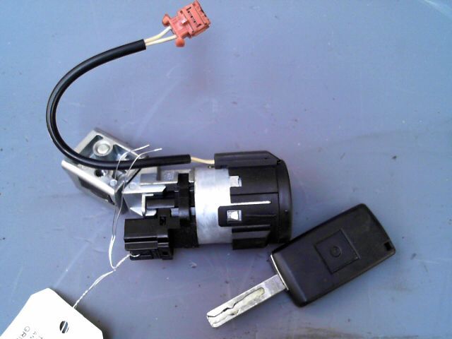 Antivol de direction PEUGEOT 207 1.4 HDi 70ch Business Diesel - 1