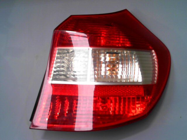Feu arriere principal droit (feux) BMW SERIE 1 118d Confort Diesel - 1