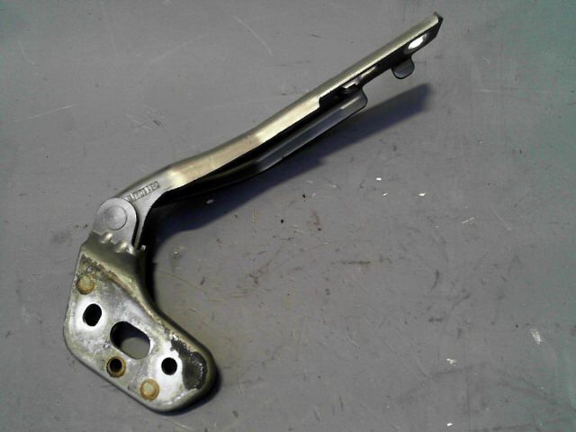 Charniere de capot AUDI A6 V6 3.0TDi Ambiente Tiptronic Quattro Diesel - 1