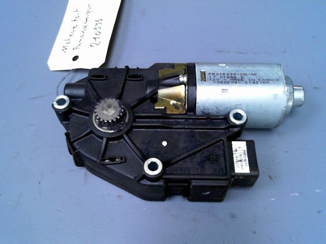 Moteur toit ouvrant CITROEN C5 2.0 HDi 110 ch Diesel - 1