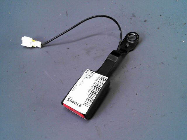 Attache ceinture avant gauche CITROEN C4 Diesel - 1