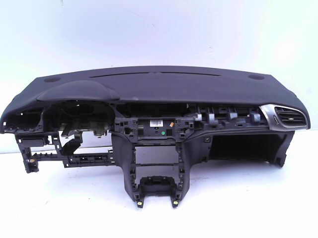 Planche de bord complete CITROEN C3 1.4 HDI 70ch Exclusive Diesel - 1
