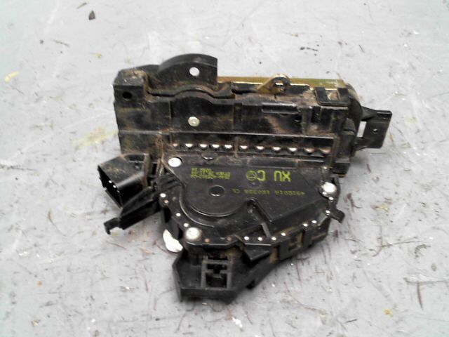 Serrure avant droit FORD FOCUS Diesel - 1