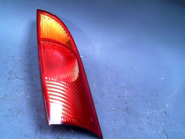 Feu arriere principal gauche (feux) FORD FOCUS Diesel - 1