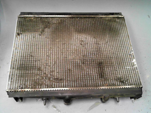 Radiateur eau PEUGEOT 607 2.2e 16v Essence - 1