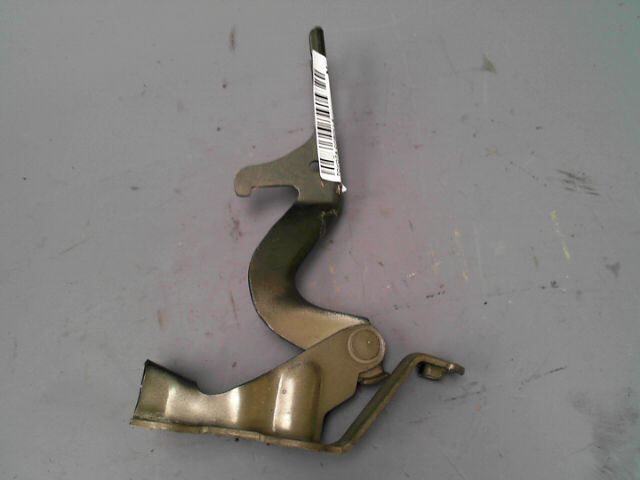 Charniere de capot TOYOTA COROLLA 136D-4D Linea Terra 7 Places Diesel - 1