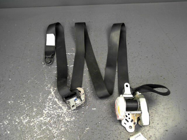 Ceinture avant gauche SUZUKI SWIFT 1.3 DDiS 75ch In the City Diesel - 1