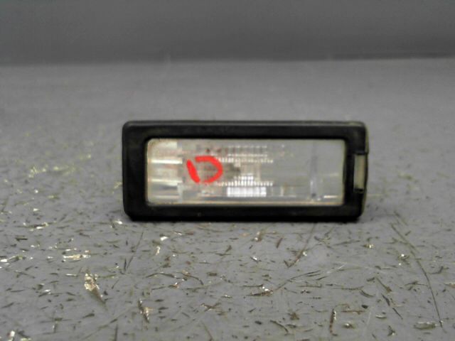 Eclairage de plaque RENAULT MODUS 1.6i 16v 110ch Dynamique Essence - 1