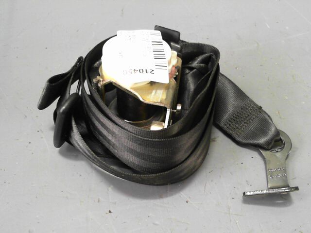 Ceinture arriere gauche VOLKSWAGEN GOLF Diesel - 1