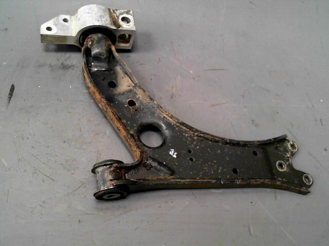 Triangle avant gauche VOLKSWAGEN GOLF Diesel - 1