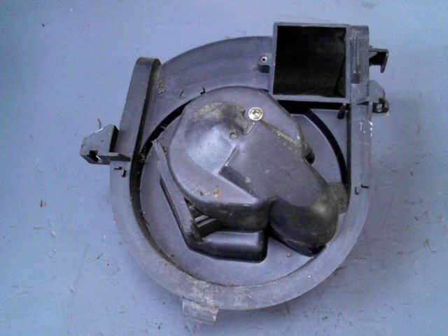 Ventilateur chauffage RENAULT CLIO RXE 1.4 >11.2000 Essence - 1