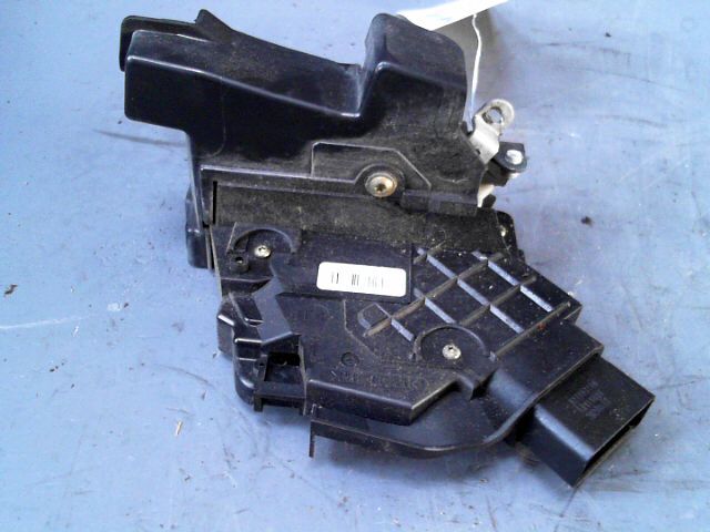 Serrure avant gauche FORD FOCUS C-MAX 1.8 TDCi Trend Diesel - 1