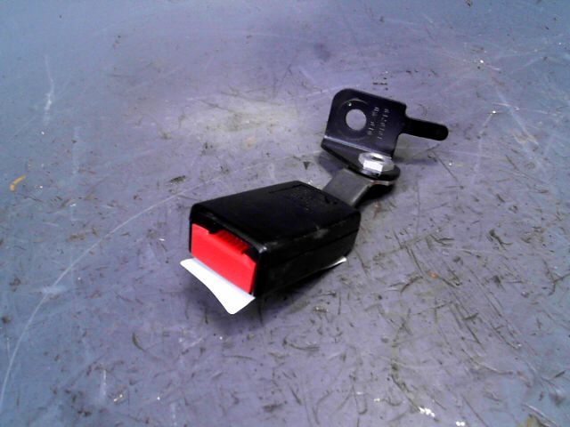 Attache ceinture arriere gauche SAAB 9-3 Diesel - 1