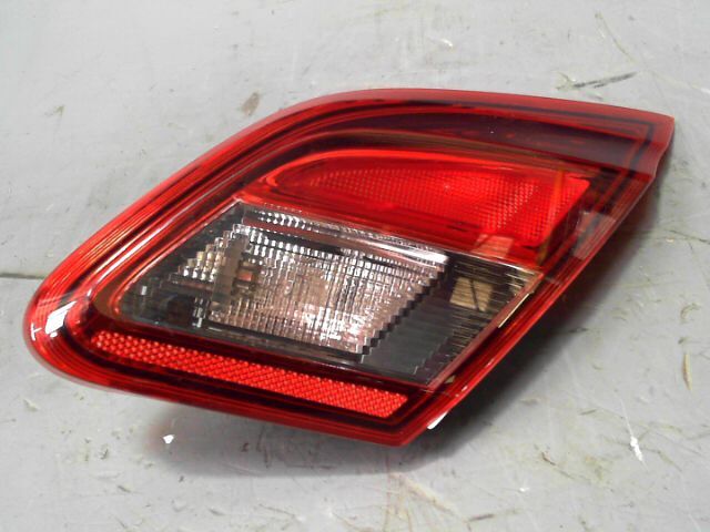 Feu arriere secondaire droit (feux) OPEL CORSA 1.3 CDTi 75cv FAP Diesel - 1