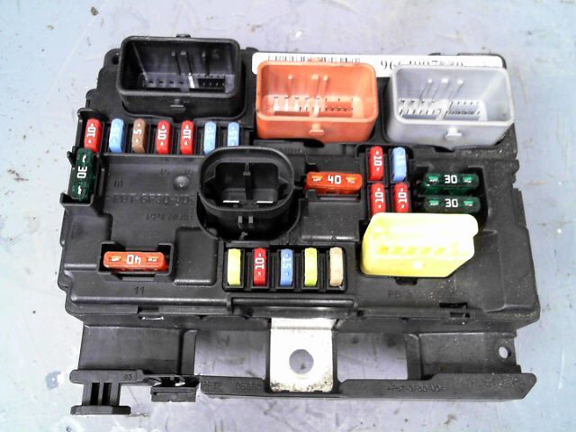 Boitier servitude moteur (BSM) CITROEN C3 1.1i Essence - 1