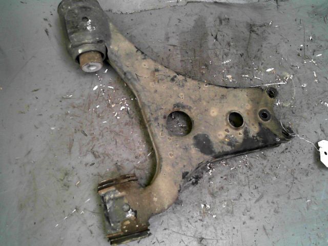 Triangle avant droit MERCEDES CLASSE B B 180 CDi Diesel - 1