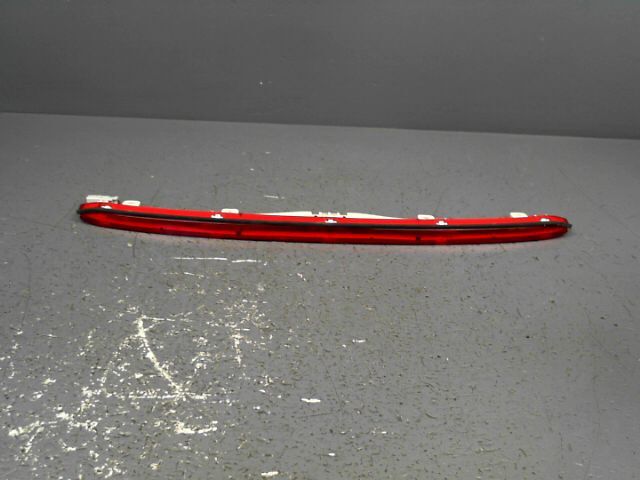 Feu arriere stop central HONDA CIVIC 1.8i Sport Essence - 1