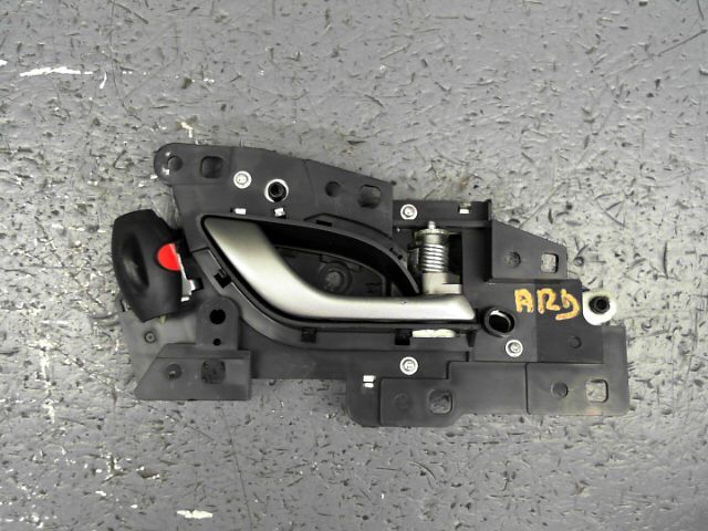 Poignee interieur arriere droit HONDA CIVIC 1.8i Sport Essence - 1