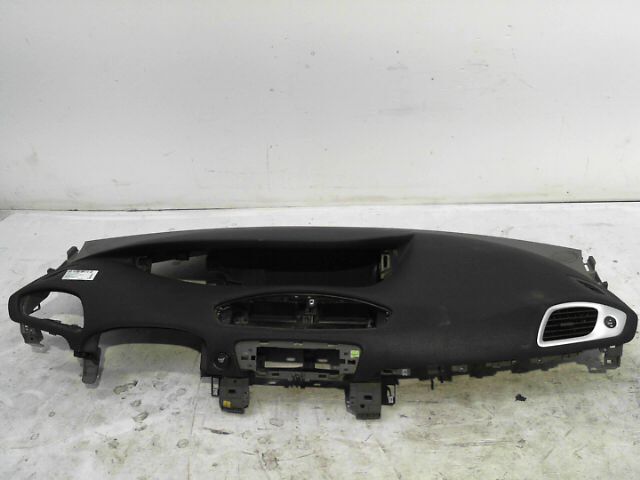 Planche de bord complete RENAULT SCENIC 1.5 dCi 105ch Dynamique Diesel - 1
