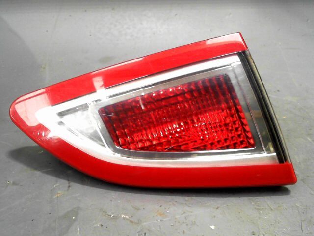 Feu arriere secondaire gauche (feux) RENAULT SCENIC 1.5 dCi 105ch Dynamique Diesel - 1