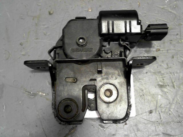 Serrure de hayon RENAULT SCENIC 1.5 dCi 105ch Dynamique Diesel - 1