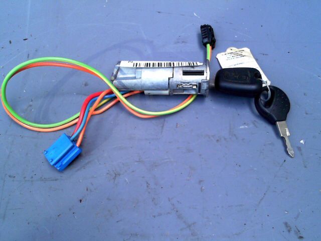 Antivol de direction PEUGEOT 206 Trendy 1.4 HDi Diesel - 1