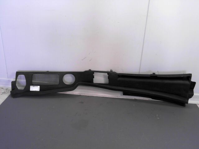 Baie de pare brise AUDI Q5 Diesel - 1