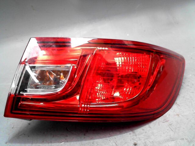 Feu arriere principal droit (feux) RENAULT CLIO Diesel - 1